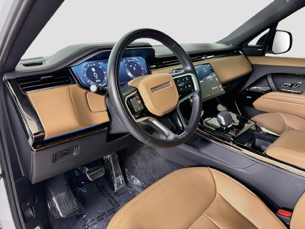 Certified 2025 Land Rover Range Rover Sport SE AWD/4WD image 9