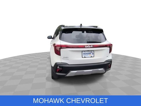 Used 2024 Kia Seltos SX AWD/4WD image 7