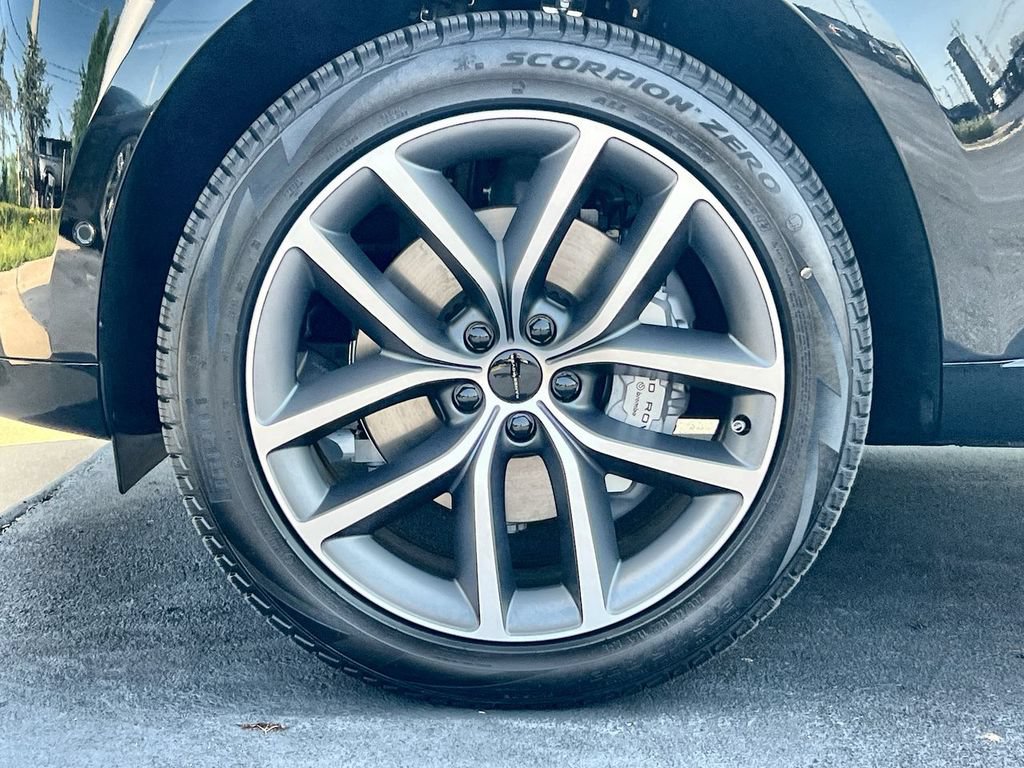New 2026 Land Rover Range Rover SE AWD/4WD image 10