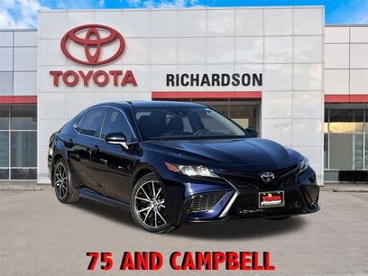 Used 2021 Toyota Camry SE w/ Carpet Mat Package (TMS)