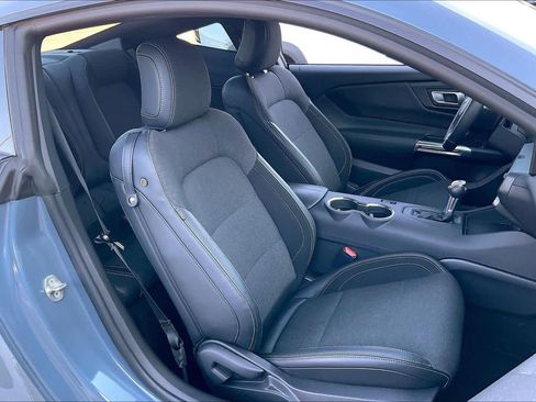 Used 2025 Ford Mustang Coupe image 9
