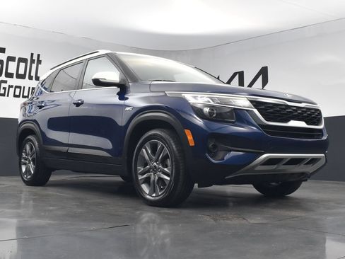 Used 2021 Kia Seltos S AWD/4WD image 23