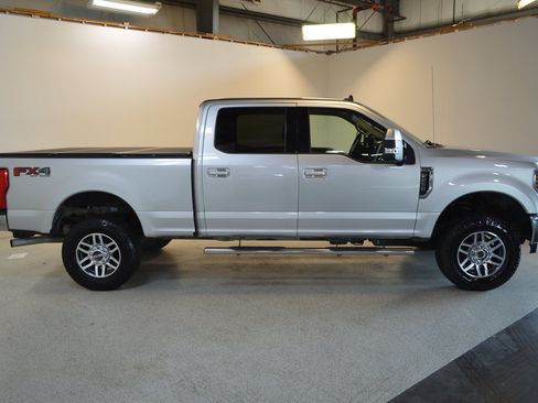 Used 2019 Ford F250 Lariat w/ Tow Technology Bundle AWD/4WD image 2