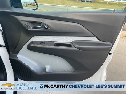 New 2027 Chevrolet Bolt LT image 25