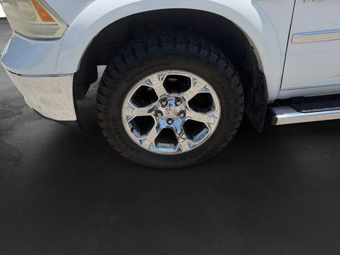 Used 2013 RAM 1500 Laramie w/ Convenience Group AWD/4WD image 12