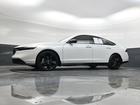 Used 2023 Honda Accord Sport image 34