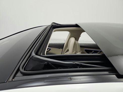 Certified 2024 Mercedes-Benz EQS 450+ Sedan image 16