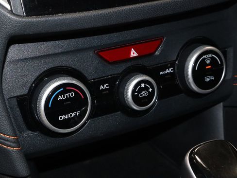 Used 2023 Subaru Crosstrek 2.0i Premium image 31