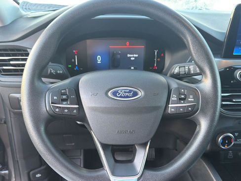 Used 2025 Ford Escape Active FWD image 19