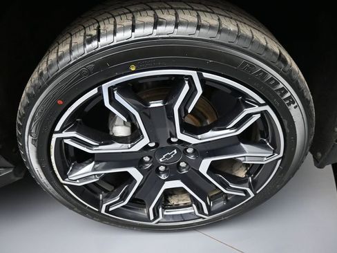 Used 2025 Chevrolet Tahoe RST w/ RST Capability Package AWD/4WD image 13