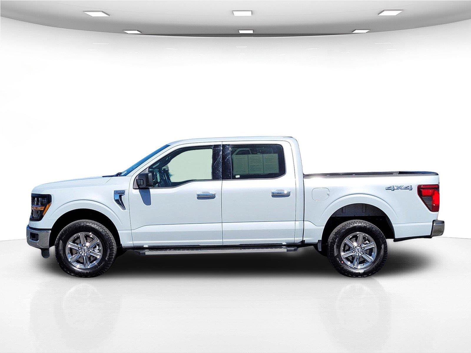 Used 2025 Ford F150 XLT w/ Equipment Group 301A Standard AWD/4WD image 10