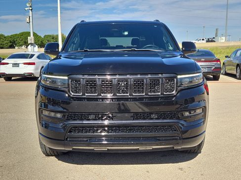 Used 2024 Jeep Grand Wagoneer Series II Obsidian w/ Quick Order Packagew 28T AWD/4WD image 10