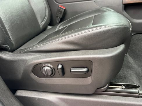 Used 2020 GMC Sierra 1500 SLT w/ SLT Premium Package image 24