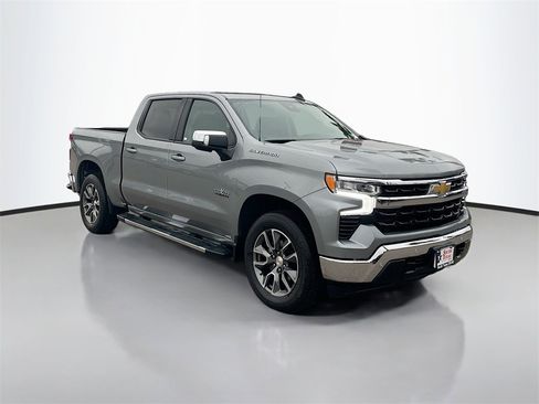 Used 2025 Chevrolet Silverado 1500 LT w/ Texas Edition Plus image 2