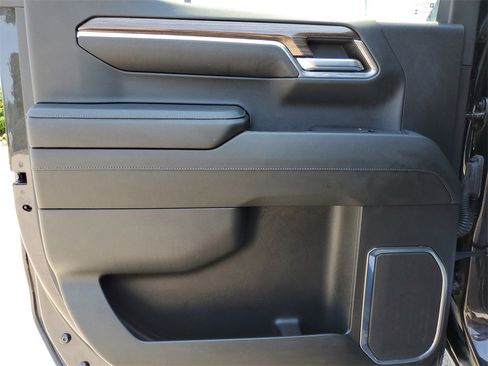 Used 2024 Chevrolet Silverado 1500 LT Trail Boss w/ LT Trail Boss Premium Package image 13