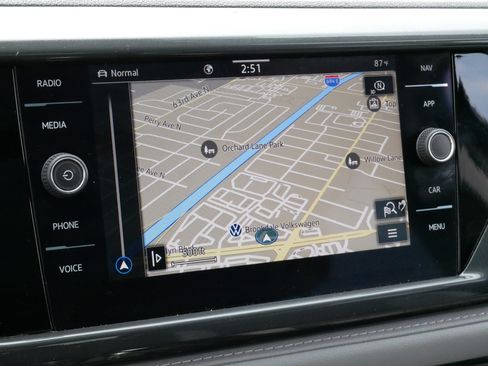 Certified 2023 Volkswagen Taos SEL AWD/4WD image 29