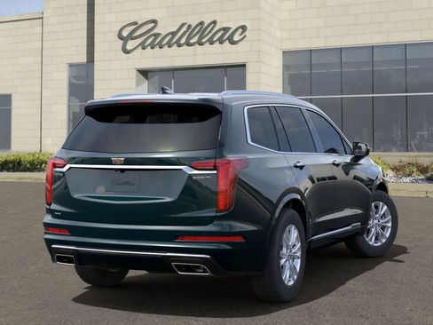 New 2025 Cadillac XT6 Luxury image 4