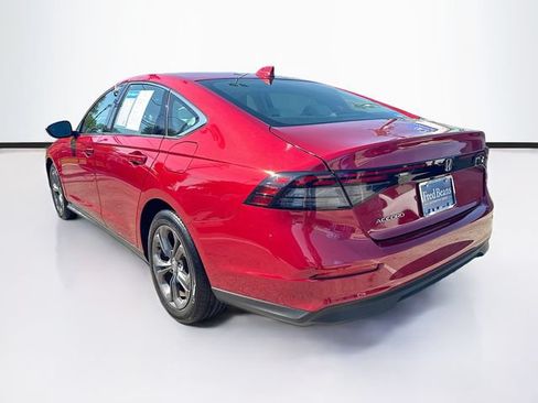 Certified 2023 Honda Accord EX image 6