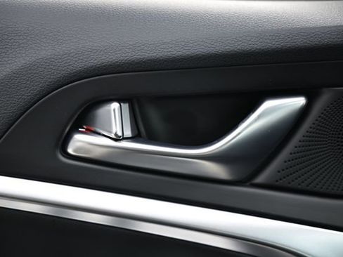 New 2026 Genesis G70 2.5T image 17