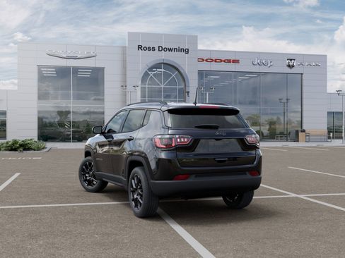 New 2026 Jeep Compass Latitude AWD/4WD image 3