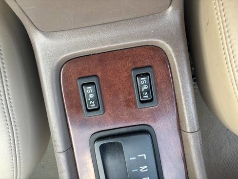 Used 2001 Lexus ES 330 FWD image 33