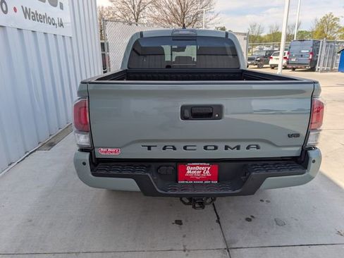 Used 2023 Toyota Tacoma TRD Sport w/ Technology Package AWD/4WD image 26
