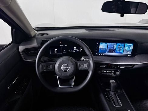 New 2026 Nissan Kicks SV w/ Cold Weather Package image 18