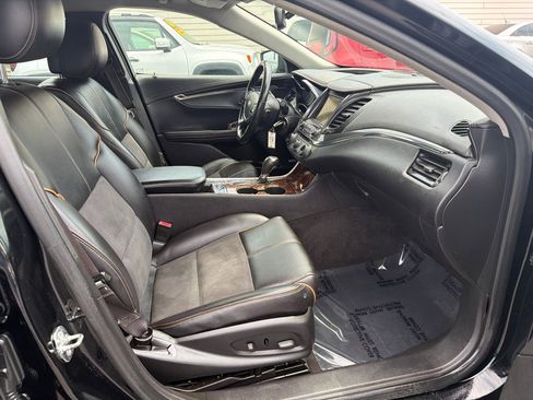 Used 2014 Chevrolet Impala LT FWD image 15