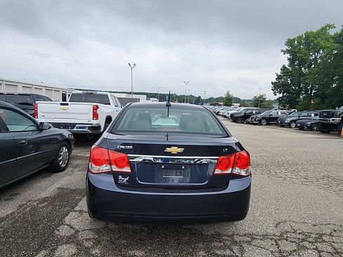 Used 2015 Chevrolet Cruze LT FWD image 3