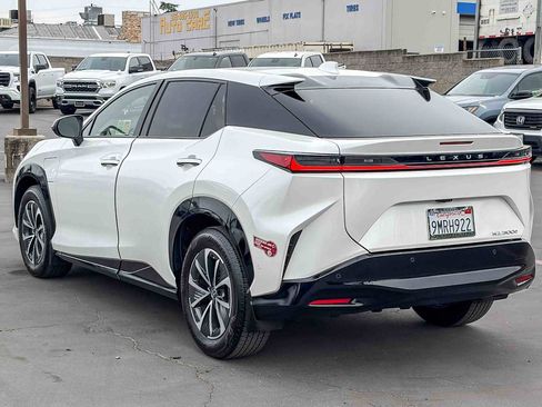 Certified 2024 Lexus RZ 300e Premium w/ Technology Package image 2