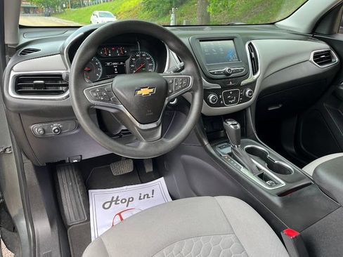 Used 2018 Chevrolet Equinox LS AWD/4WD image 10