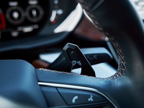 Used 2023 Lamborghini Urus S image 63