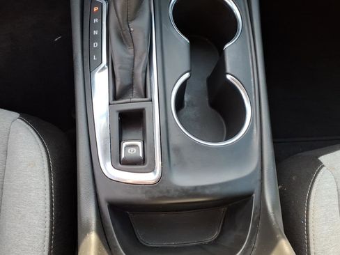 Used 2023 Chevrolet Equinox LT image 23