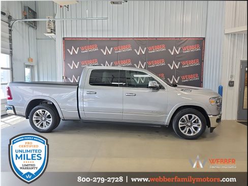 Used 2022 RAM 1500 Limited AWD/4WD image 3