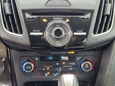 Used 2017 Ford Focus Electric Hatchback image 21