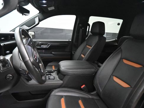 Used 2024 GMC Sierra 1500 AT4 w/ Technology Package image 20