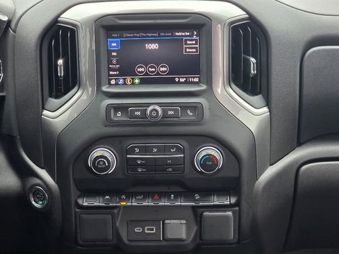 Certified 2024 Chevrolet Silverado 1500 Custom Trail Boss w/ LPO, Dark Essentials Package image 3