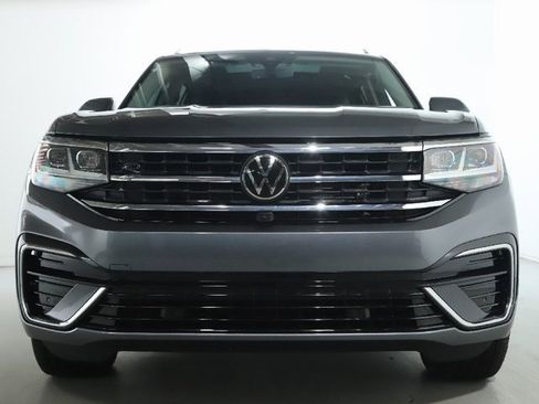 Used 2023 Volkswagen Atlas SEL Premium image 13