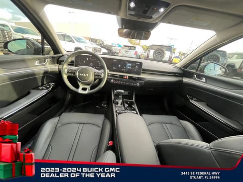 Used 2025 Kia K5 EX image 28