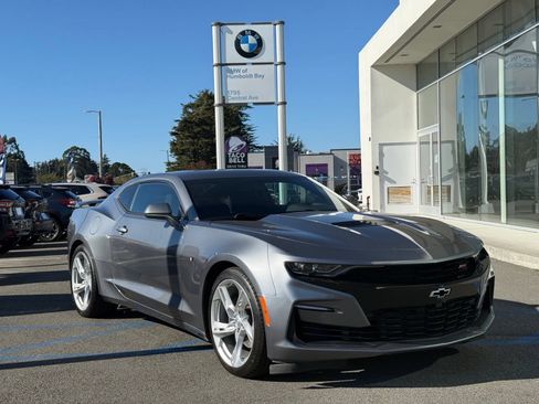 Used 2019 Chevrolet Camaro SS RWD image 1
