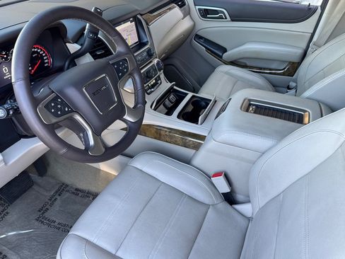 Used 2016 GMC Yukon Denali w/ Open Road Package image 9