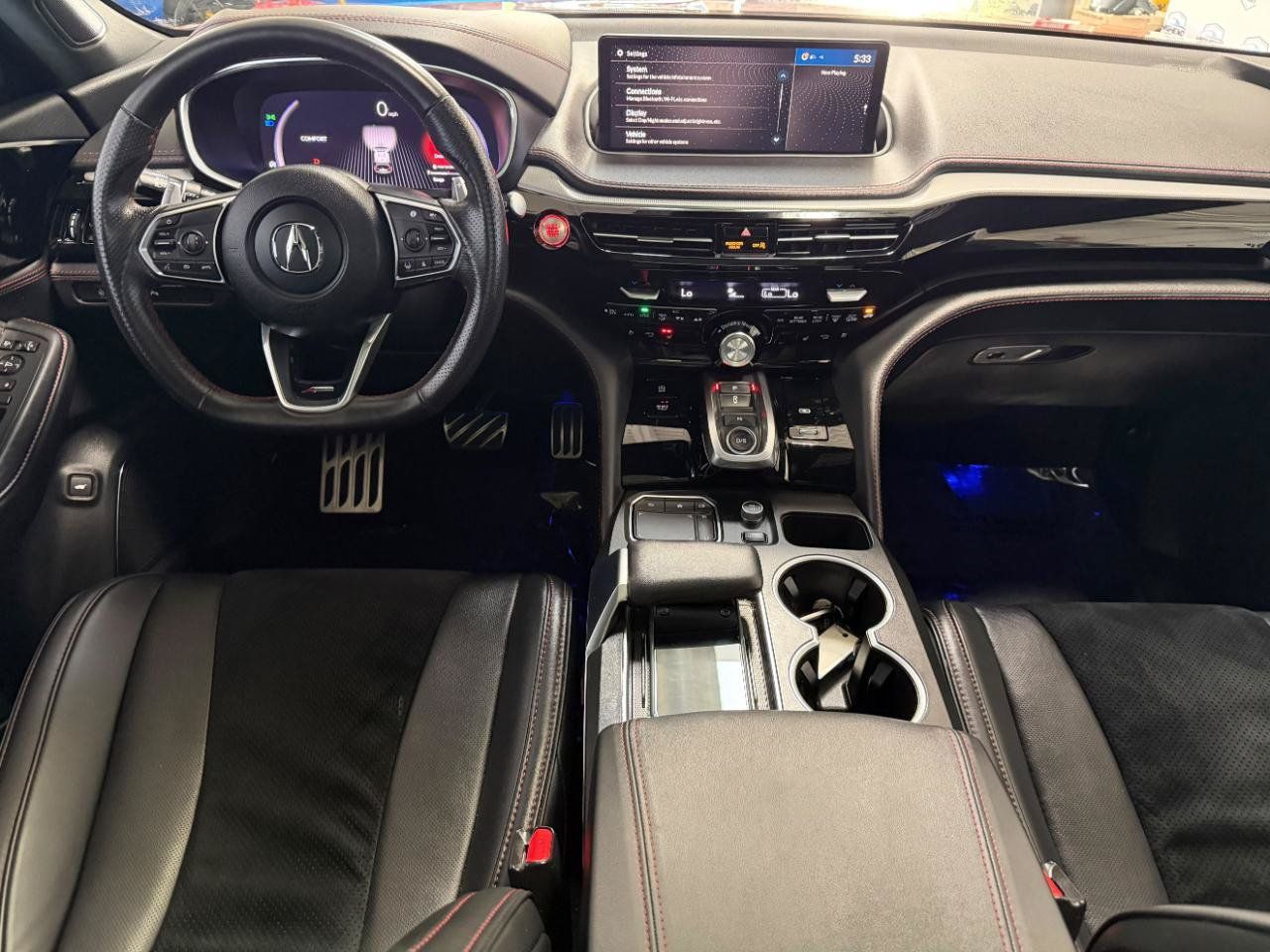 Used 2024 Acura MDX A-Spec AWD/4WD image 32