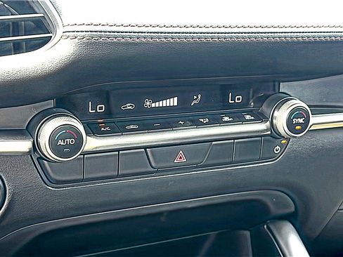 New 2026 MAZDA MAZDA3 s Sport FWD image 23