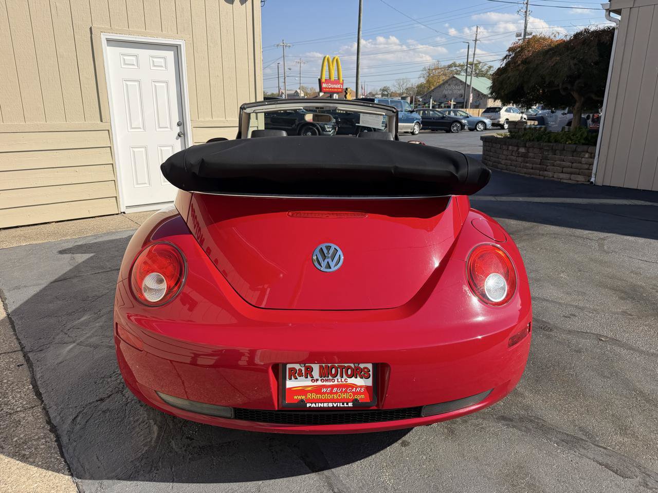 Used 2010 Volkswagen Beetle Convertible FWD image 16