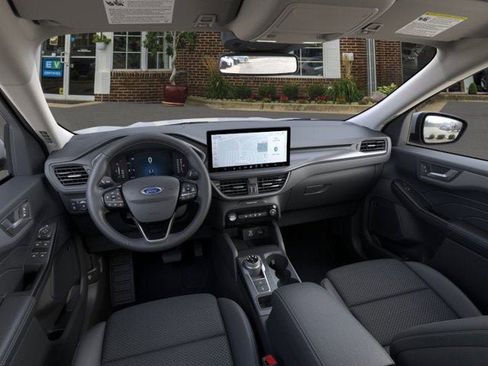 New 2026 Ford Escape SE FWD image 32