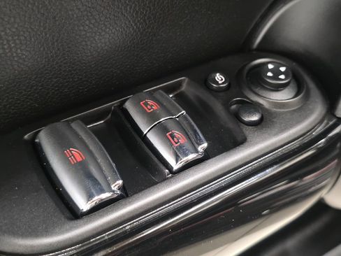 Used 2018 MINI Cooper John Cooper Works FWD image 41