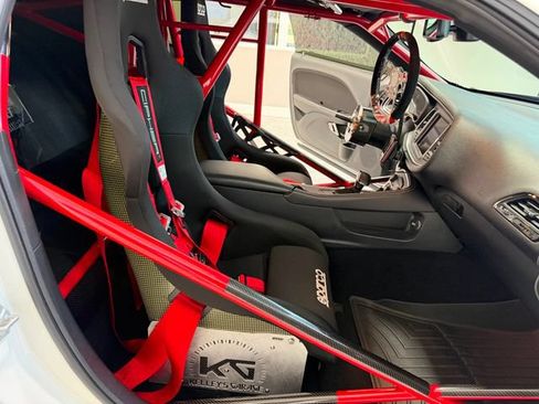 Used 2019 Dodge Challenger SRT Hellcat Redeye RWD image 24
