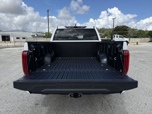 Certified 2026 Toyota Tundra SR5 w/ SR5 Premium Package AWD/4WD image 20