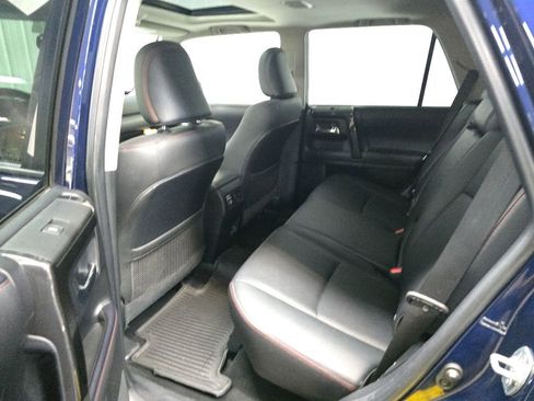 Used 2024 Toyota 4Runner TRD Off-Road Premium w/ Off Road Premium Plus Package AWD/4WD image 32