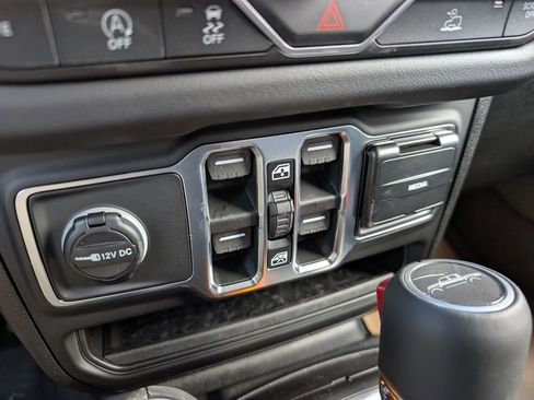 New 2026 Jeep Gladiator Sport AWD/4WD image 29